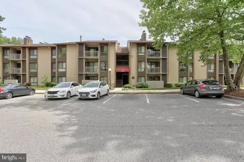 6003 Majors Ln #8, Columbia, MD 21045