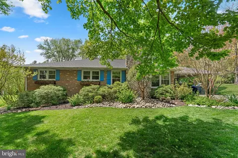2804 Deerfield Dr, Ellicott City, MD 21043