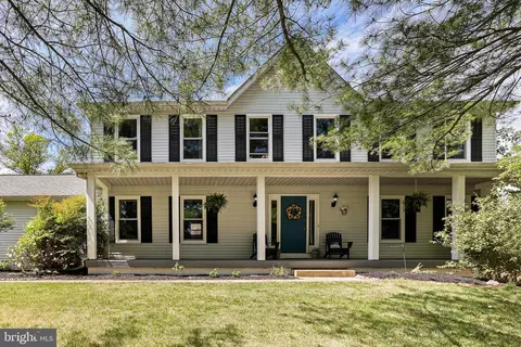 10000 Emily Fox Ct, Ellicott City, MD 21042