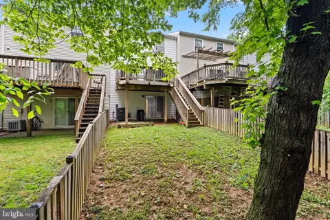 9405 Chippenham Dr, Laurel, MD 20723 photo 31