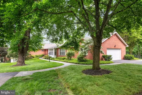 9067 Furrow Ave, Ellicott City, MD 21042