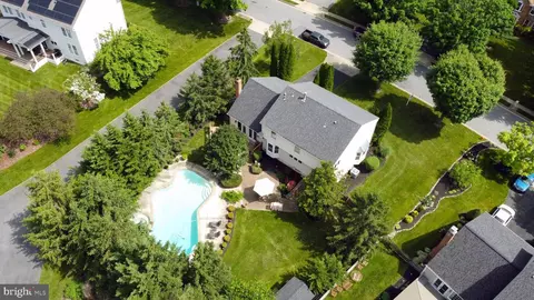 8257 Elko Dr, Ellicott City, MD 21043