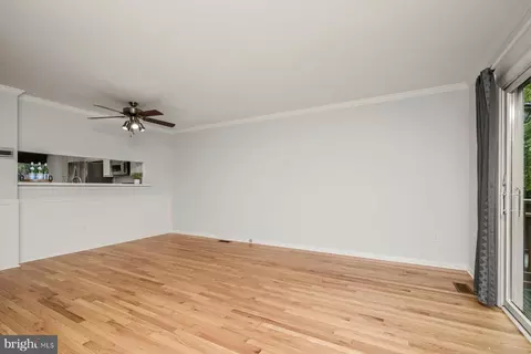 9413 Steeple Ct, Laurel, MD 20723 photo 11