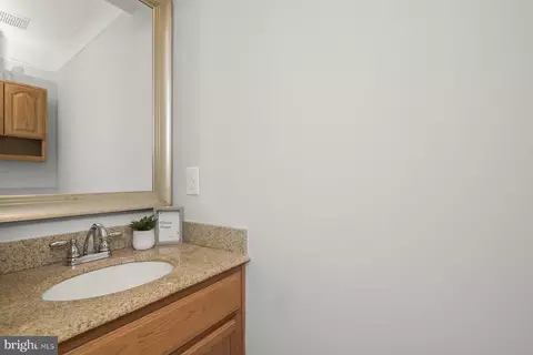 9413 Steeple Ct, Laurel, MD 20723 photo 12