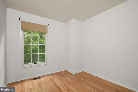 9413 Steeple Ct, Laurel, MD 20723 photo 18