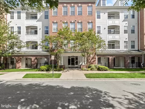 5800 Clipper Ln #104, Clarksville, MD 21029
