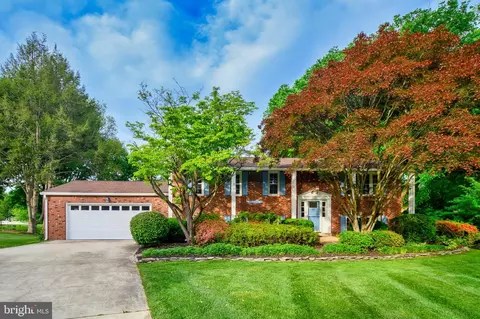 5042 Teal Ct, Columbia, MD 21044