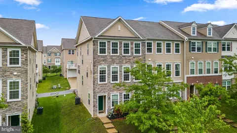 2909 Burrows Ln, Ellicott City, MD 21043
