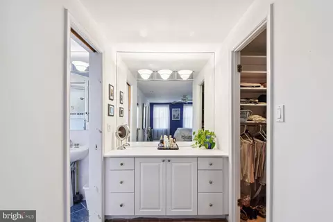 Entry Way - 9688 Baltimore Ave, Laurel, MD 20723 photo 1 of 2