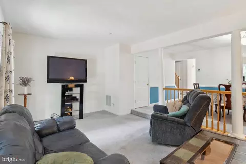 9314 Gordon Ct, Laurel, MD 20723 photo 9