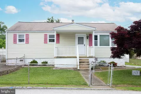 4930 Orchard Dr, Ellicott City, MD 21043