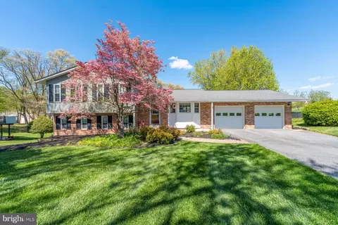 8448 Jandy Ave, Laurel, MD 20723