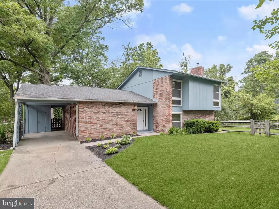 Exterior - 5396 Graywing Ct, Columbia, MD 21045 photo 3 of 11