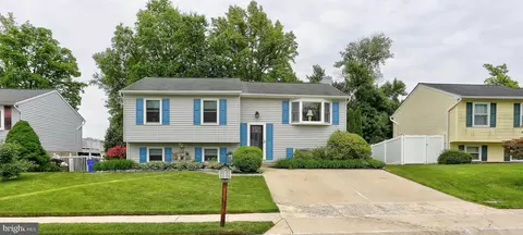 6112 Lori Ln, Elkridge, MD 21075
