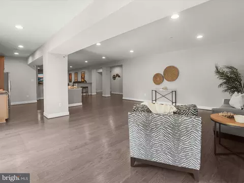 Living - 11421 Dairy St, Fulton, MD 20759 photo 4 of 4