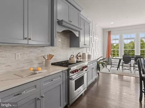 Kitchen - 11421 Dairy St, Fulton, MD 20759 photo 2 of 10