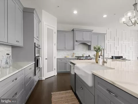 Kitchen - 11421 Dairy St, Fulton, MD 20759 photo 3 of 10