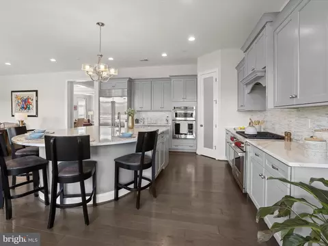 Kitchen - 11421 Dairy St, Fulton, MD 20759 photo 7 of 10
