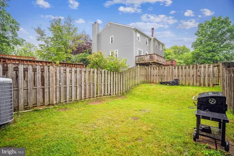 Exterior - 9314 Cabot Ct, Laurel, MD 20723 photo 5 of 6