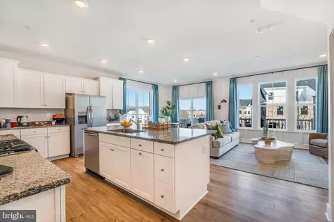 11705 Keystone Ln, Marriottsville, MD 21104