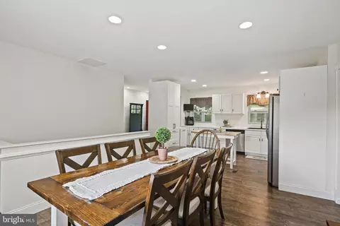Entry Way - 10693 Stansfield Rd, Laurel, MD 20723 photo 1 of 4