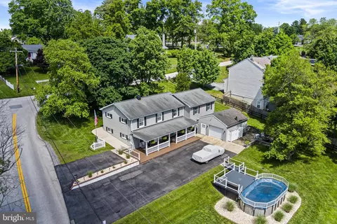 View/Area - 10693 Stansfield Rd, Laurel, MD 20723 photo 4 of 5