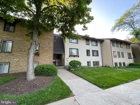 10067 Windstream Dr #2, Columbia, MD 21044