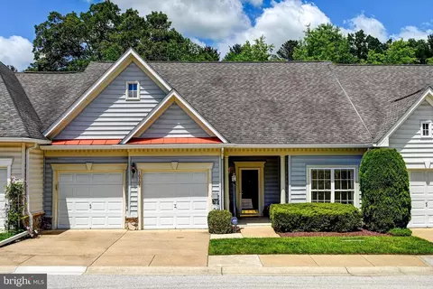 10705 Shady Summer Dr #10, Columbia, MD 21044