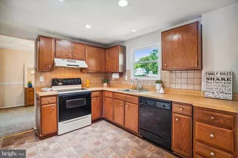 8028 Cipher Row, Jessup, MD 20794 photo 13