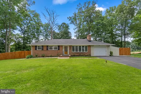 5133 Bonnie Acres Dr, Ellicott City, MD 21043