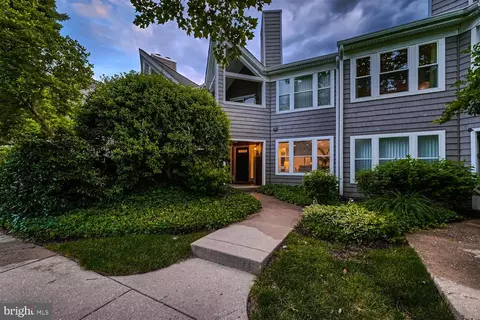 7892 Mayfair Cir, Ellicott City, MD 21043
