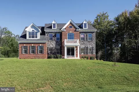 4939 Wharff Ln, Ellicott City, MD 21043