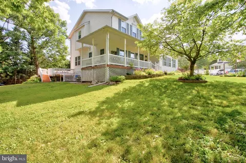 6284 Winters Ln, Hanover, MD 21076 photo 4