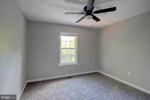 6284 Winters Ln, Hanover, MD 21076 photo 39