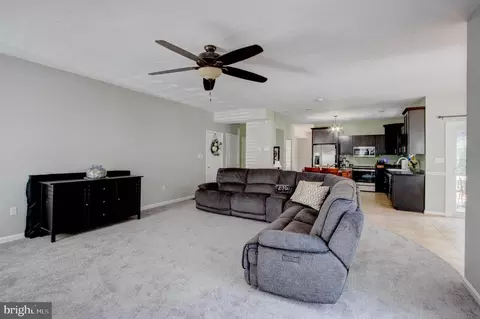6284 Winters Ln, Hanover, MD 21076 photo 28