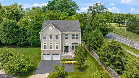 10925 Cedar Oaks Ln, Columbia, MD 21044