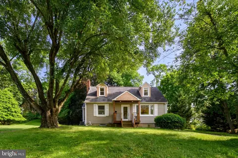 9071 Upton Rd, Ellicott City, MD 21042