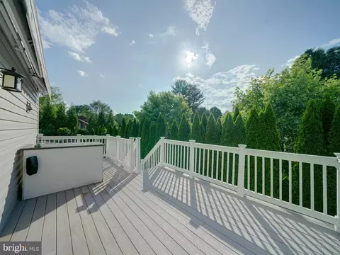 Exterior - 8508 Pineway Dr, Laurel, MD 20723 photo 8 of 32