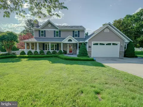 Exterior - 8508 Pineway Dr, Laurel, MD 20723 photo 28 of 32