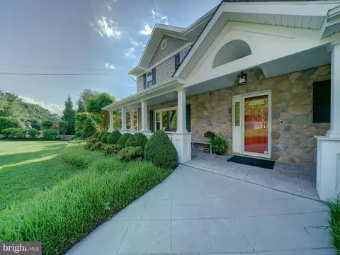 Exterior - 8508 Pineway Dr, Laurel, MD 20723 photo 2 of 32