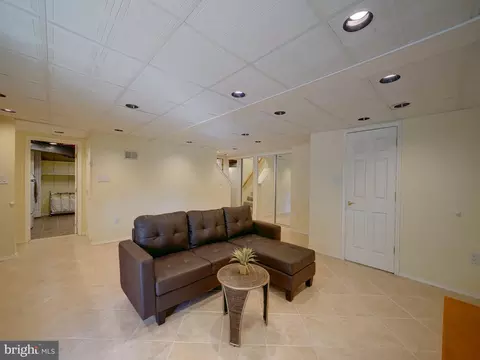 Living - 8508 Pineway Dr, Laurel, MD 20723 photo 13 of 15