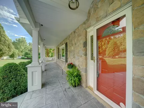 Exterior - 8508 Pineway Dr, Laurel, MD 20723 photo 3 of 32