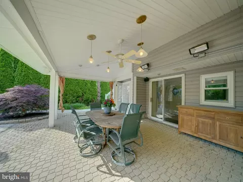 Exterior - 8508 Pineway Dr, Laurel, MD 20723 photo 7 of 32