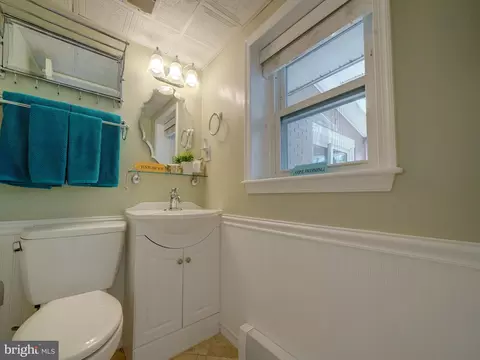 Bath - 8508 Pineway Dr, Laurel, MD 20723 photo 11 of 11