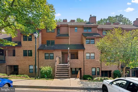 7587 Weather Worn Way #E, Columbia, MD 21046