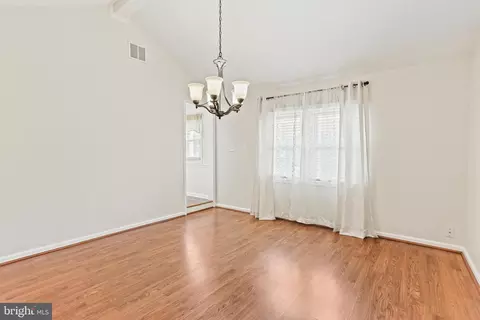 10686 Old Bond Mill Rd, Laurel, MD 20723 photo 11