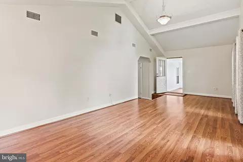10686 Old Bond Mill Rd, Laurel, MD 20723 photo 20