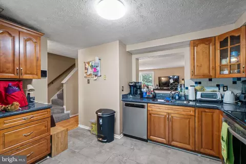 Entry Way - 9635 Glendower Ct, Laurel, MD 20723 photo 1 of 3