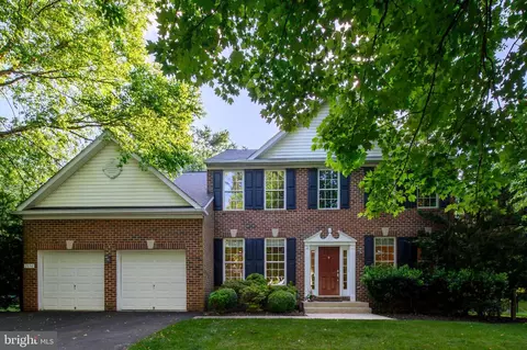 2856 Deerfield Dr, Ellicott City, MD 21043