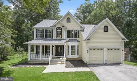 3041 Mullineaux Ln, Ellicott City, MD 21042